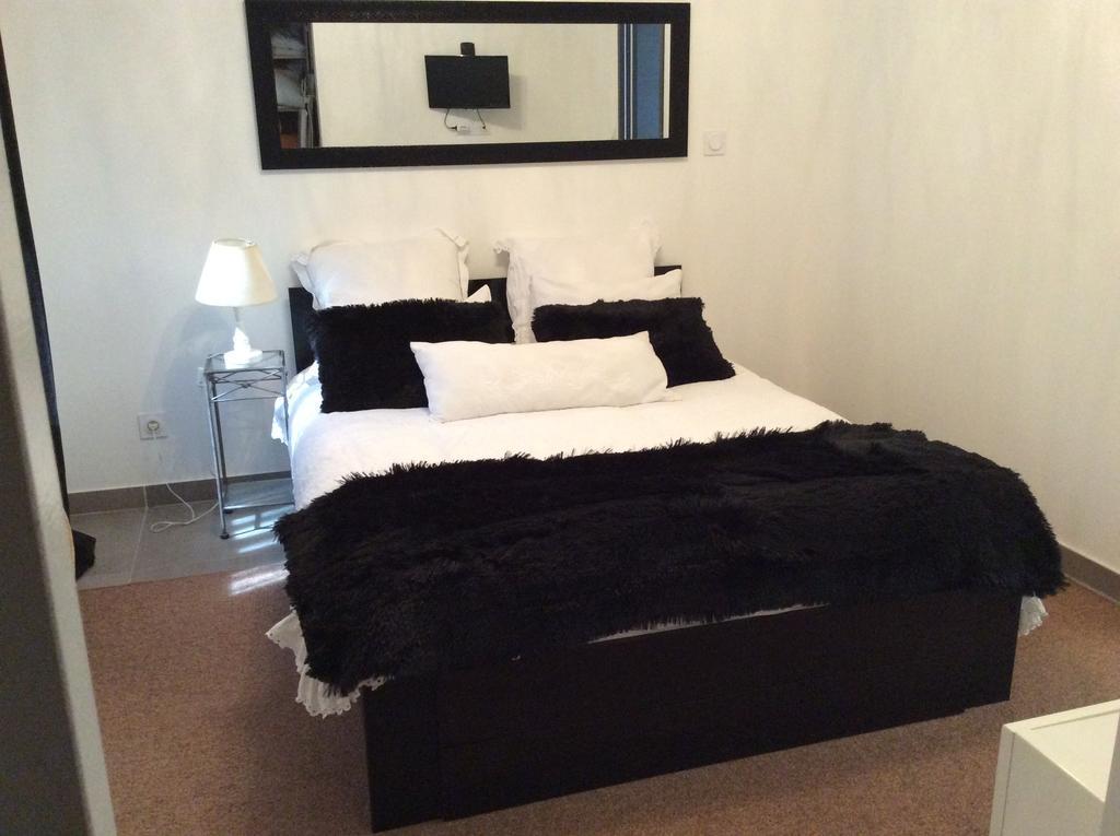La Maison D'Estelle Apartment Laverune ภายนอก รูปภาพ